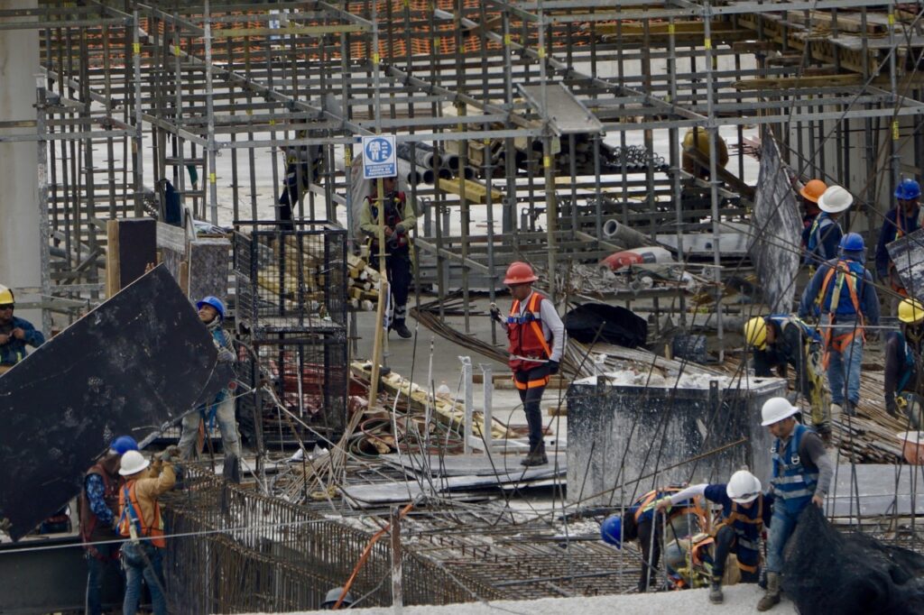 写真販売を活用した副業で月収を上げる方法は？