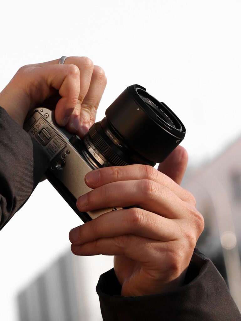 キットレンズを使った写真撮影で恥ずかしい思いをしないためのコツは？